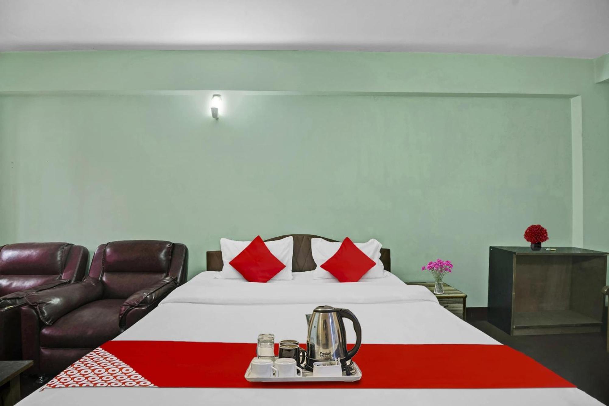 Hotel O Evergreen Guest House 실롱 외부 사진